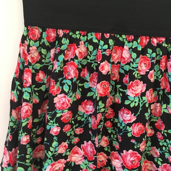 PINK VS zipper skirt - Picture 2 of 6